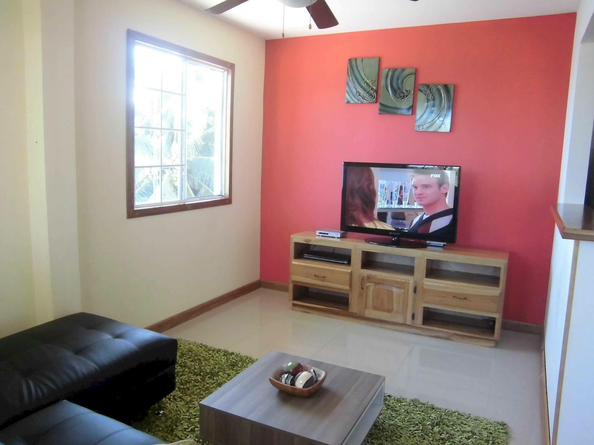 Kevin Kondos Bocas Town Ngoại thất bức ảnh