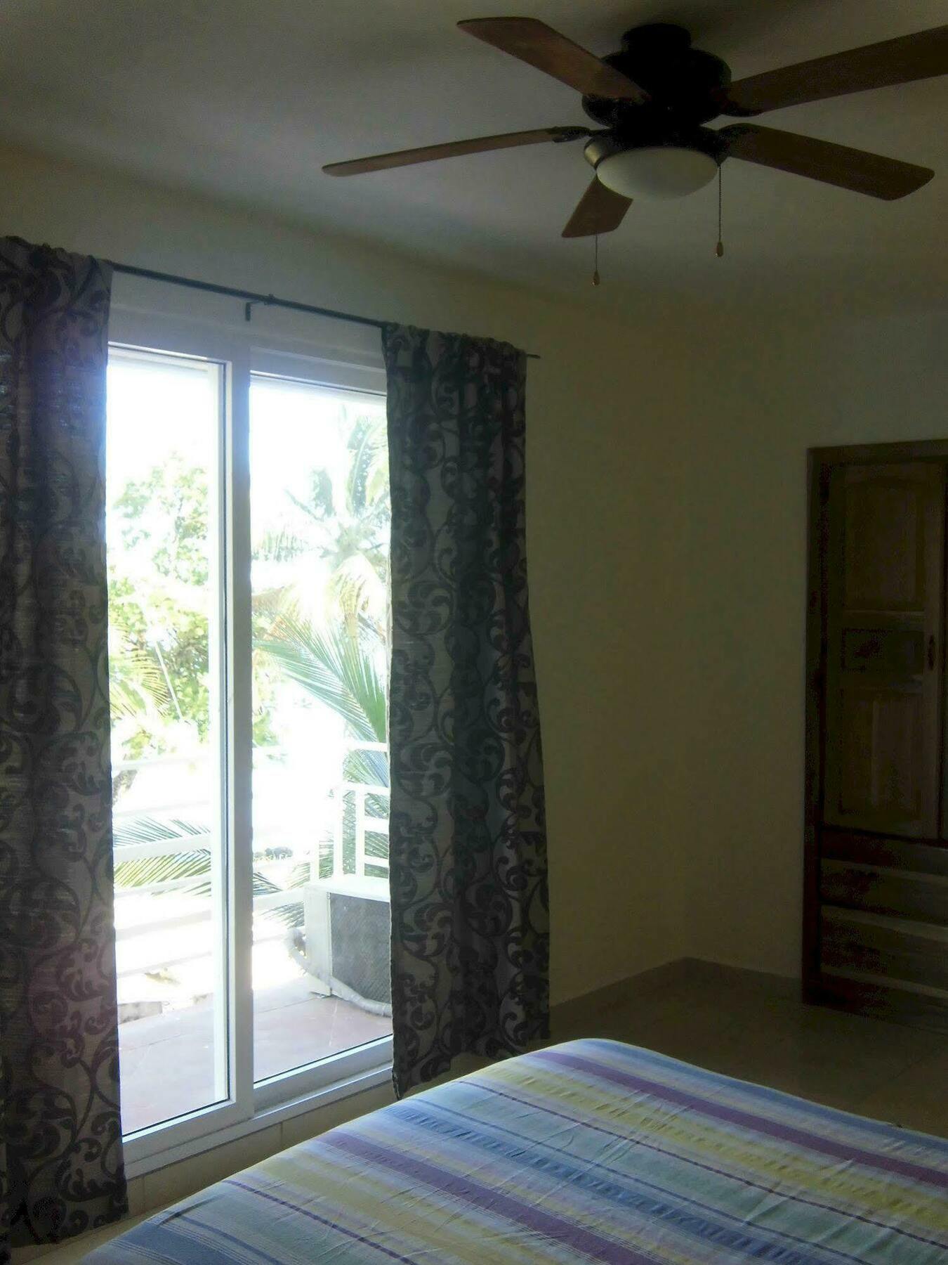 Kevin Kondos Bocas Town Ngoại thất bức ảnh